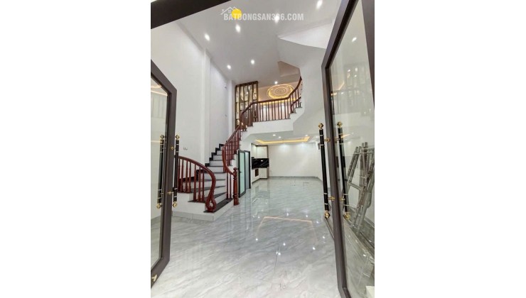 chỉ 5.x tỷ - NHÀ 5T BÍCH HOÀ- – 2 Ô TÔ TRÁNH- KD- GẦN ĐH ĐẠI NAM - ĐƯỜNG VÀNH ĐAI 4 :977690119  .